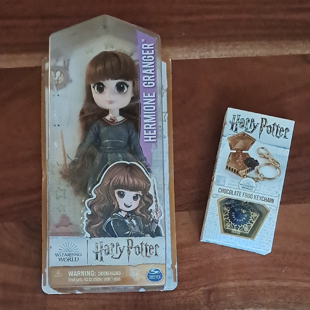 NEW Hermione Granger Doll And Chocolate Frog Keychain